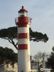 Phare Rouge