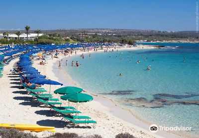Makronissos Beach