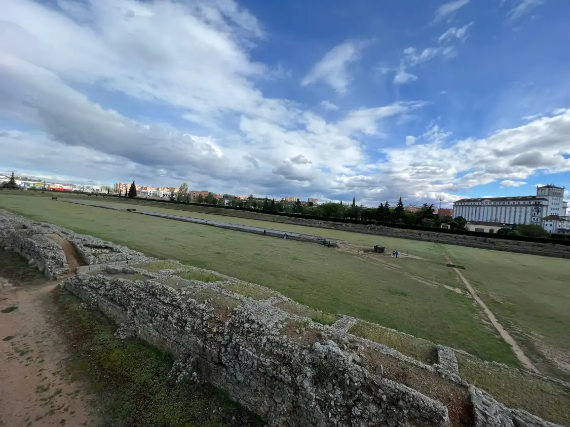 Hotels near Roman Circus of Mérida