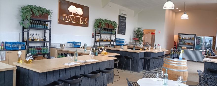 Two Figs Winery | Berry