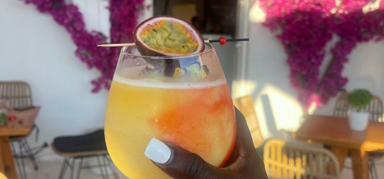 Aion Cocktail Bar