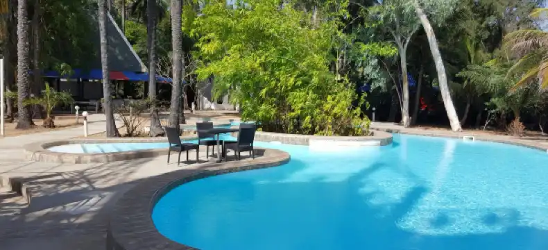 Hotels in Kombo South