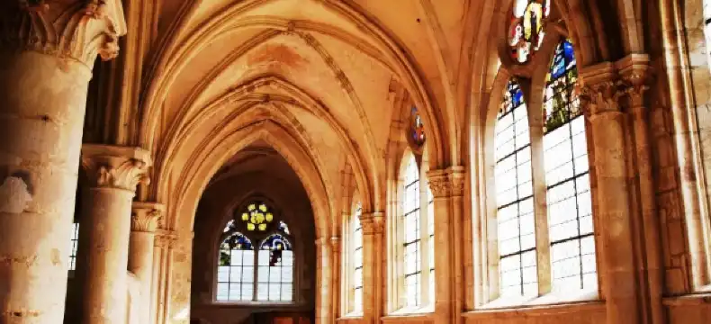 Campanile properties in Seine-et-Marne