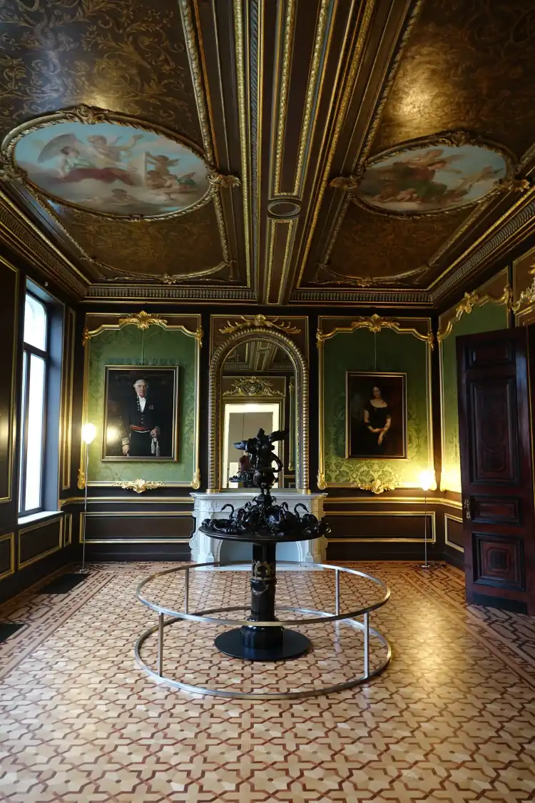 Hotels near M Leuven