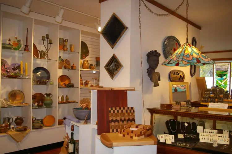 Hotels in Dillsboro