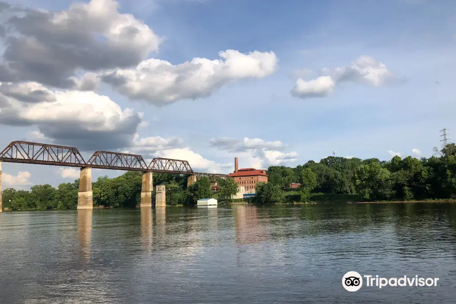 Shelby Bottoms Greenway