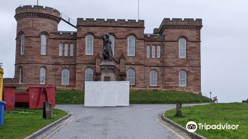 Flora Macdonald statue