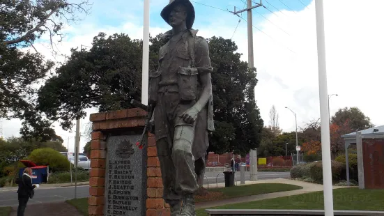 DROUIN WAR MEMORIAL PARK