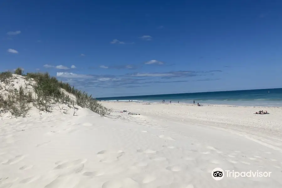 Mullaloo Beach