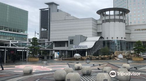 Takamatsu Ekimae Kaisui Park