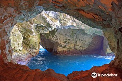 Green Grotto Caves