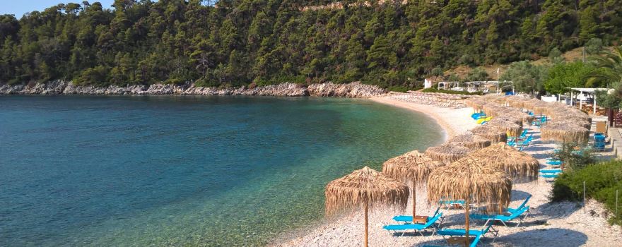 Leftos Gialos beach