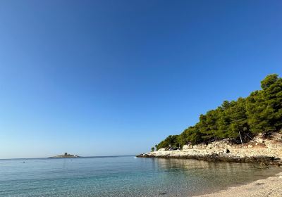 Pokonji Dol Beach