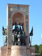 Republic Monument