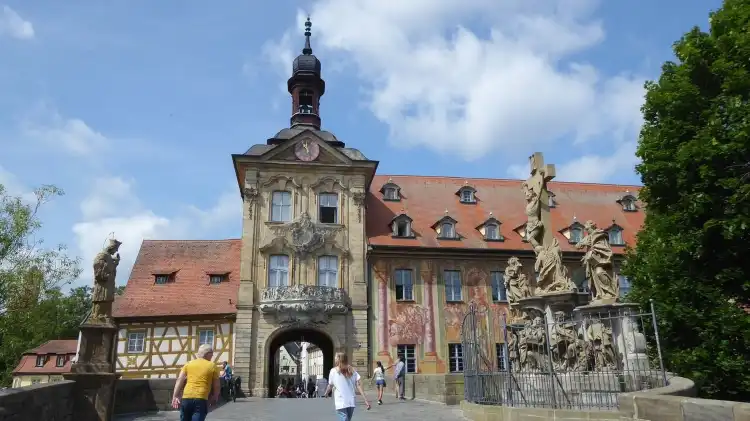 Hotels near st.Johannes Nepomuk Figur