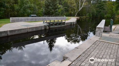 Brunel Locks