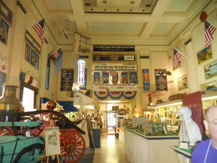 Hotels in East Liverpool
