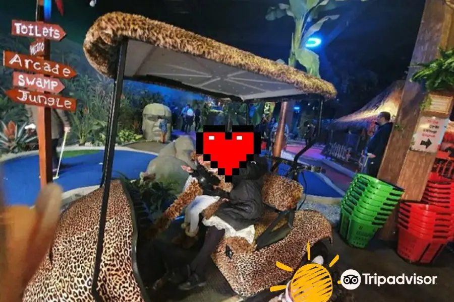 Jungle Rumble Adventure Golf - Bristol