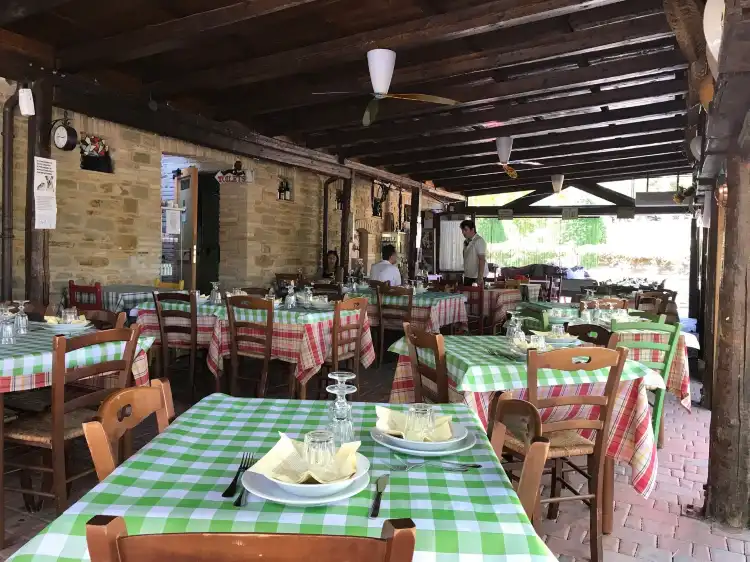 Hotels in Rosora