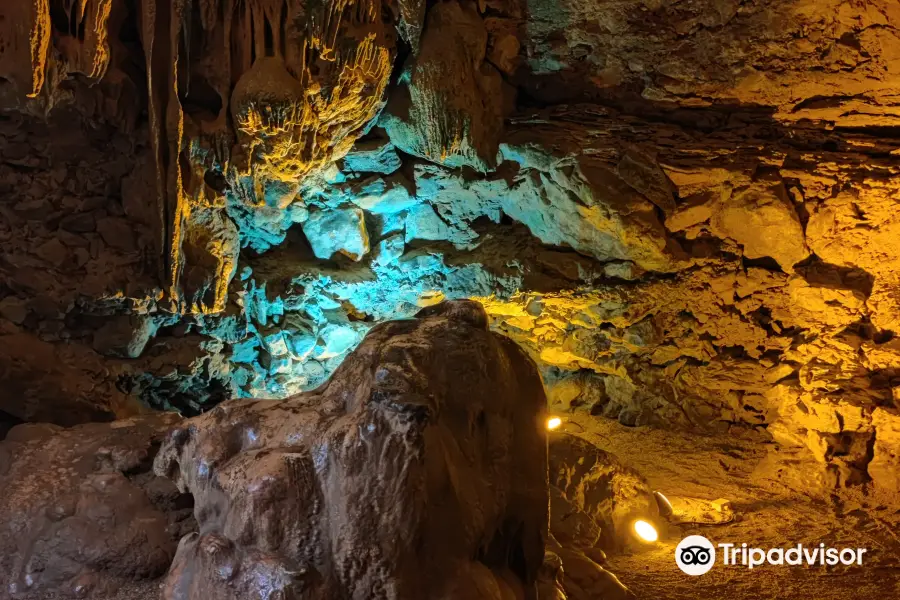 Damlataş Cave