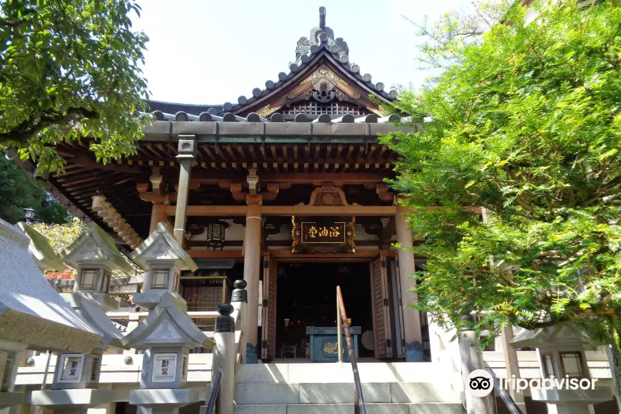 信貴山 玉蔵院