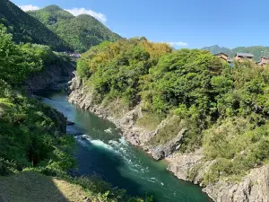 Roadside Station "Michi-no-Eki" Rock Garden Hichisō