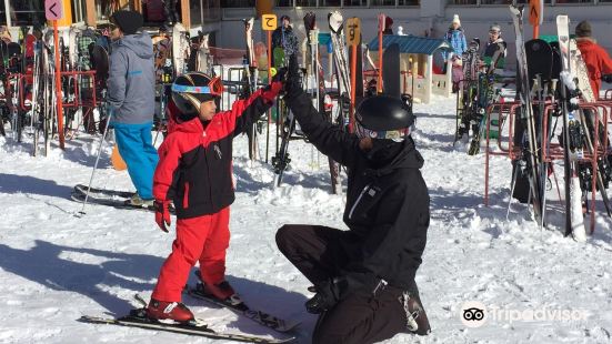 Snow Country Instructors