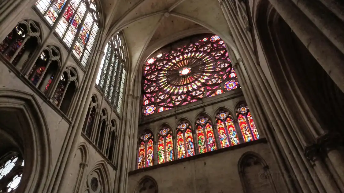 Hotels near Cathedral Saint-Pierre-et-Saint-Paul de Troyes