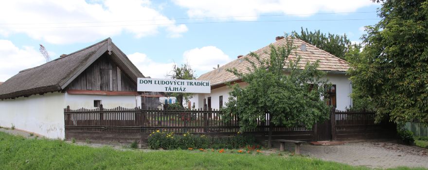 Dom ľudových tradícií