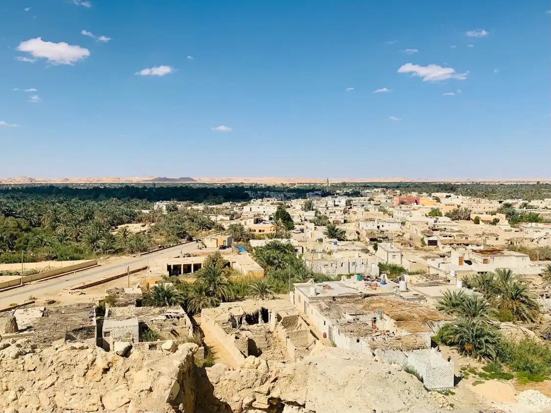 Hotels near Amon Temple