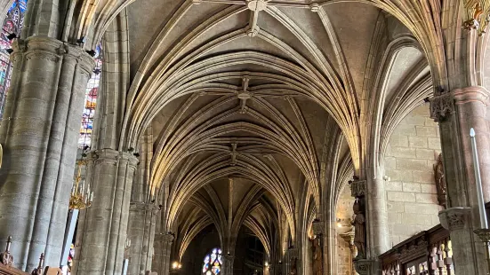 Cathedral Notre-Dame-de-l'Annonciation