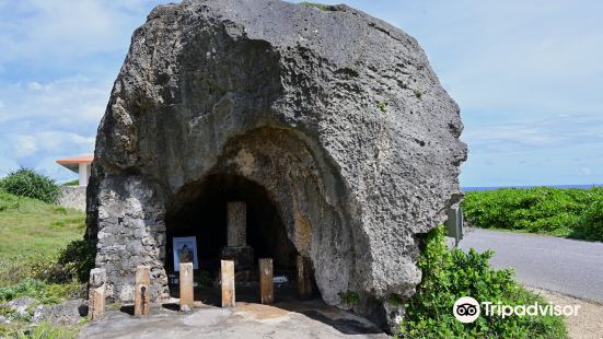 Mamuya Tomb