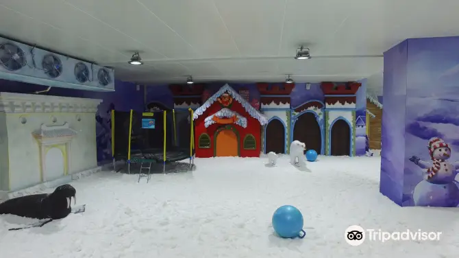 3_Snow Kingdom (Mumbai)