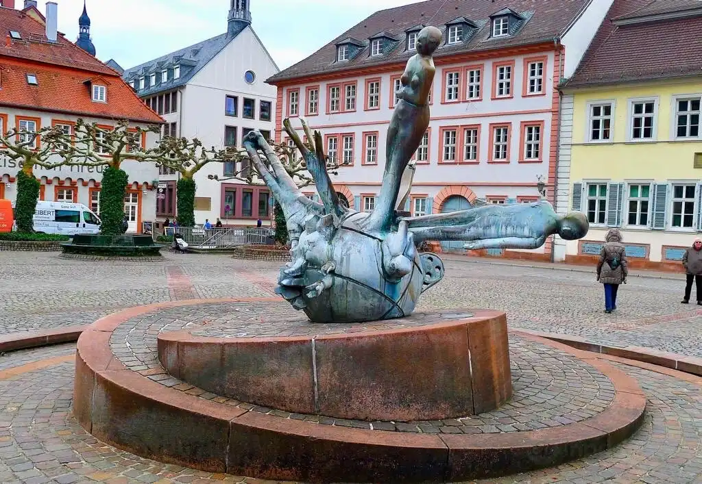 Hotels near Carl's Square (Karlsplatz)