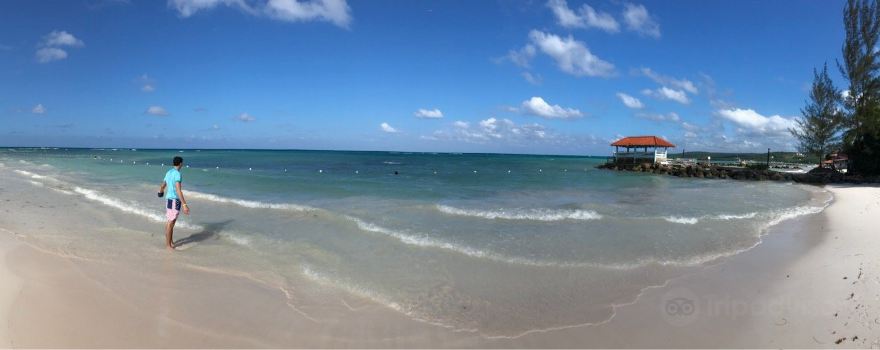Blue Waters Beach Club