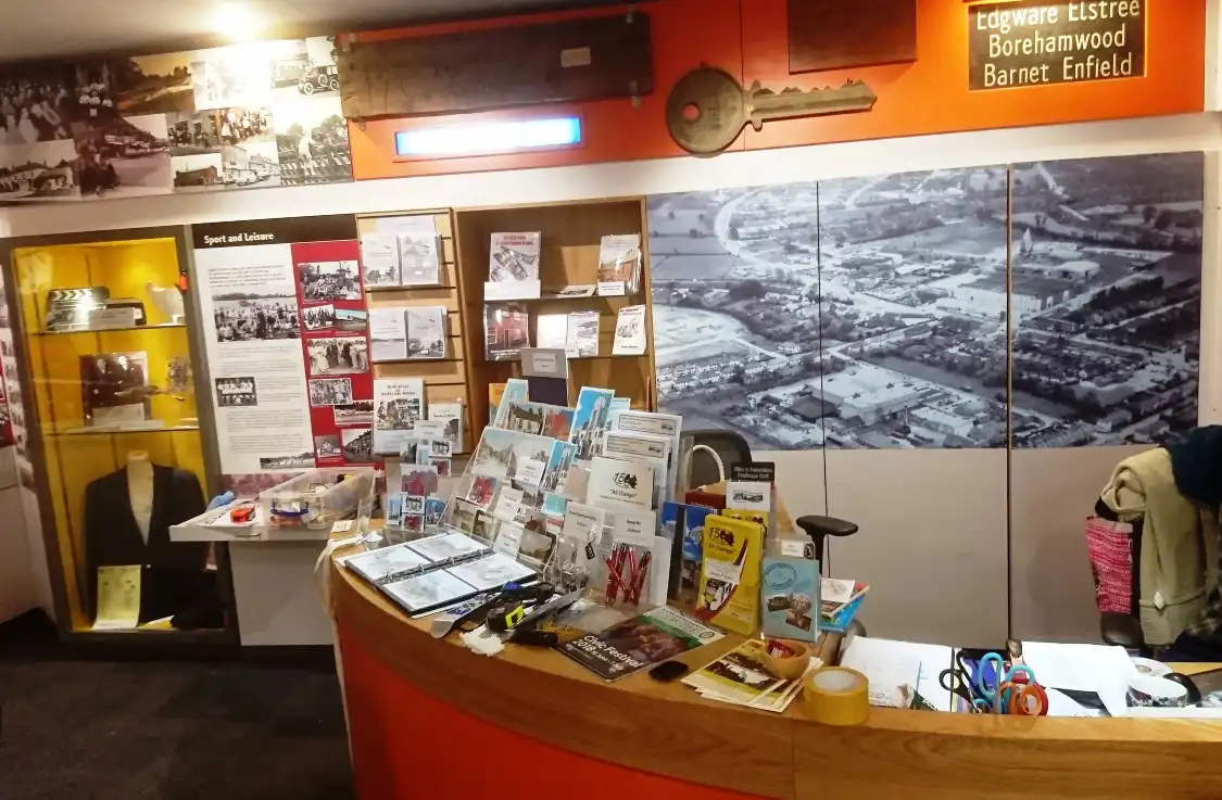 Hotels near Elstree & Borehamwood Museum