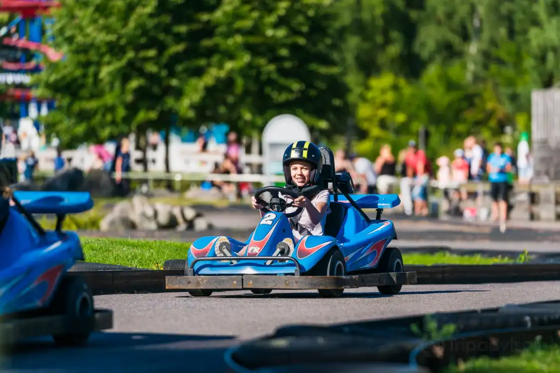 Hotels near Skara Sommarland