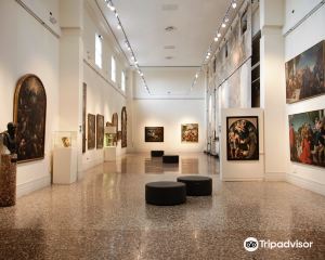 香港-巴薩諾－德爾格拉帕 機票酒店 自由行