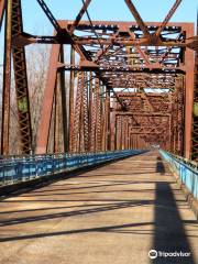 Chain of Rocks Bridge