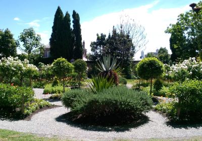 Victoria Gardens