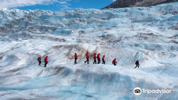 NorthStar Helicopters (NorthStar Trekking)