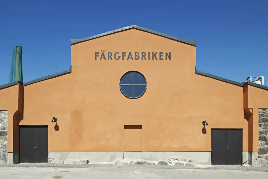 Hotels near Färgfabrikens Kafé