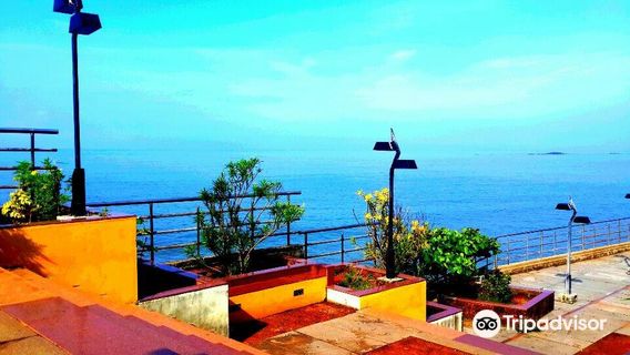 Overburry's Folly ഓവർബെറി ഫോളി