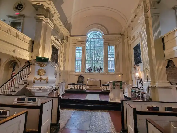 Hotels near Christ Church