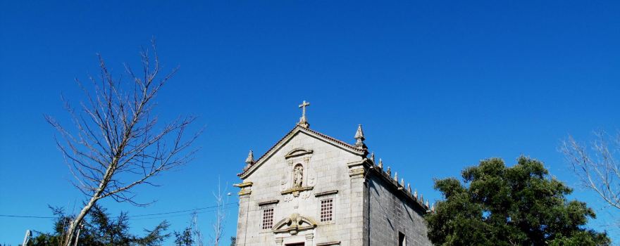 Nossa Senhora do Amparo