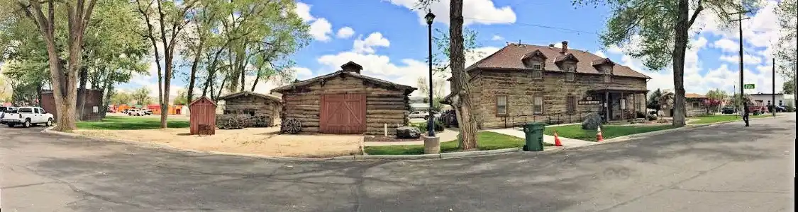Hotels near Sherman Station Visitor's Center