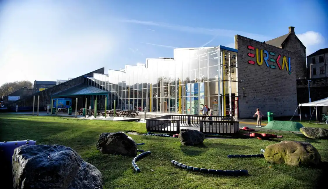 Hotels near Eureka! The National Children's Museum