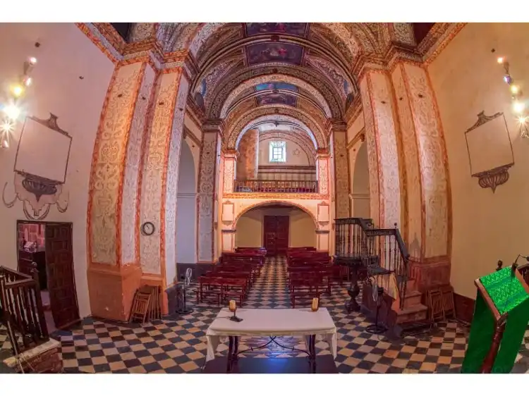 Hotels in Banos de la Encina