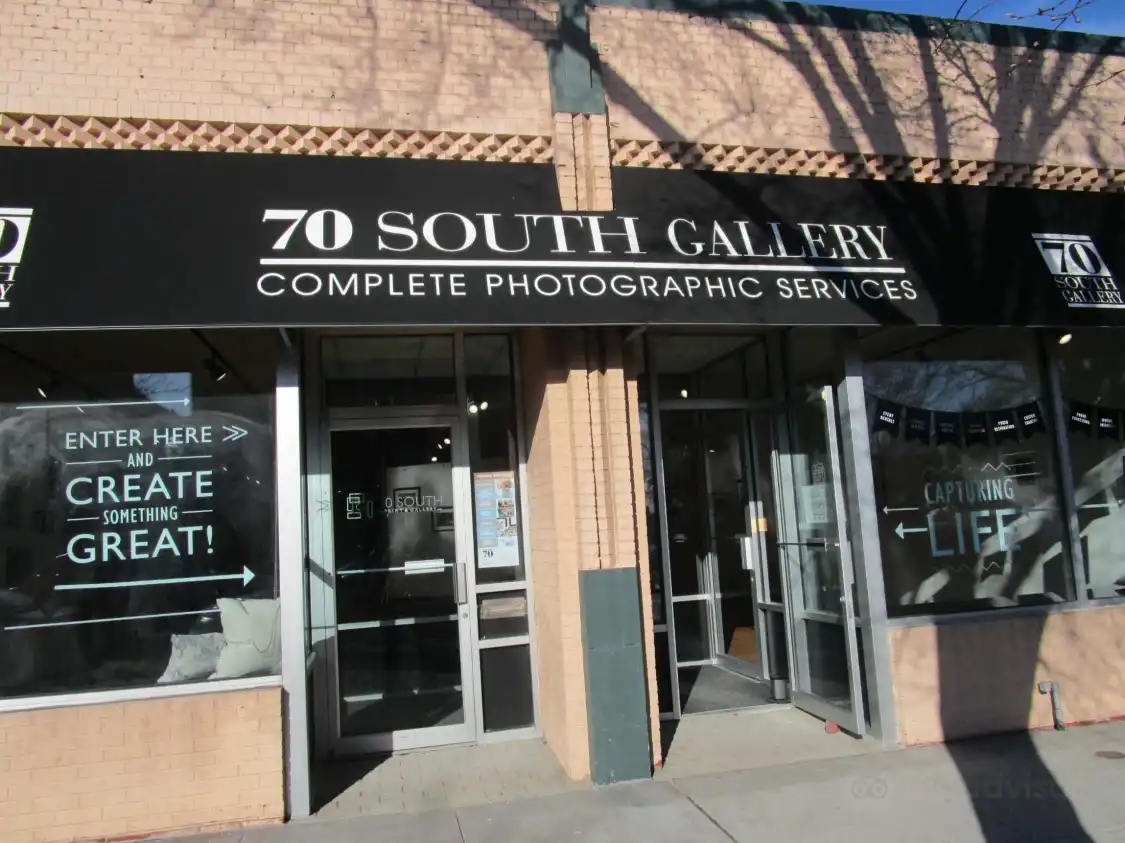 Hotels near 70 South Gallery