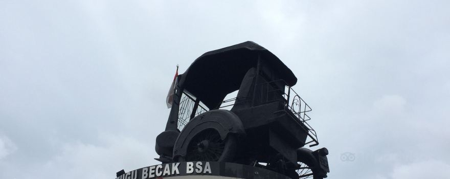 Birmingham Small Arms ( BSA ) Sidecar Monument